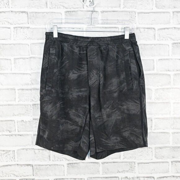 Lululemon Men's PAce Breaker Shorts lined size Large - Picture 1 of 9